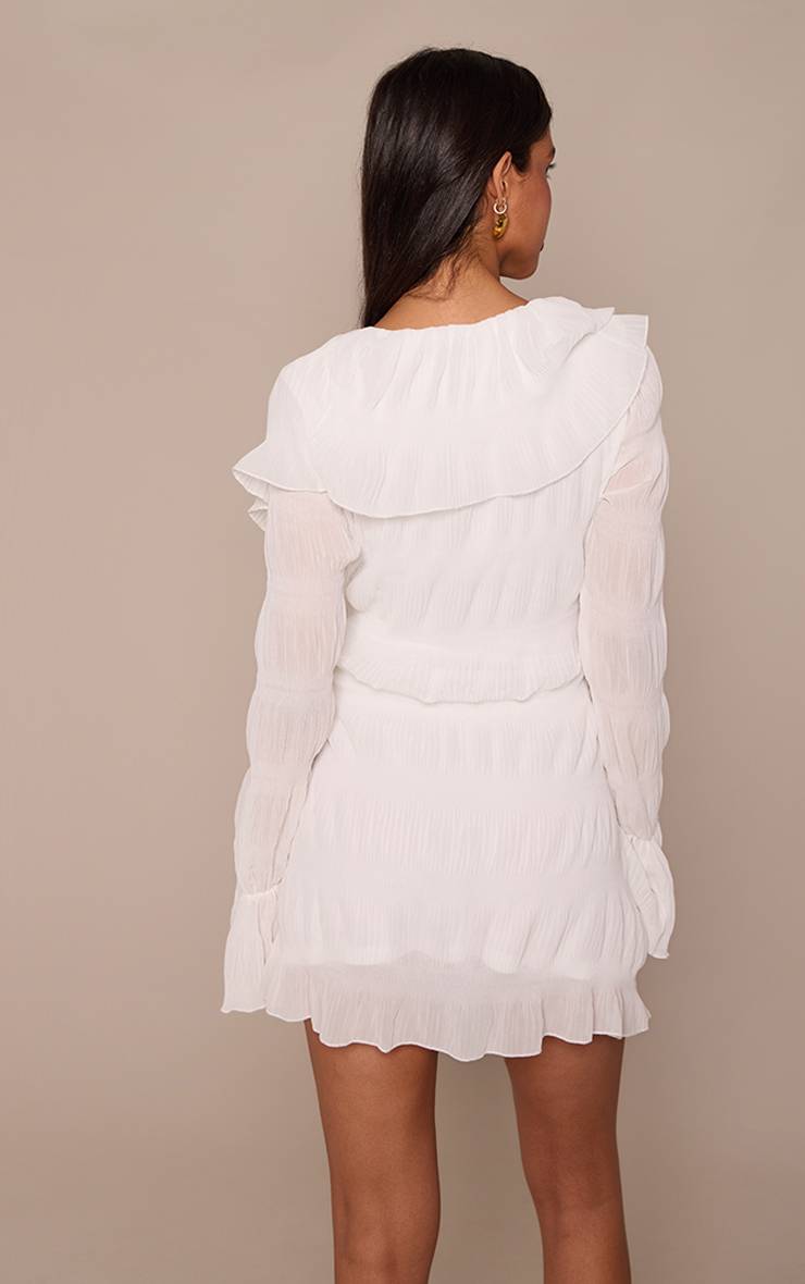 Blanc Robe Droite À Manches Évasées À Volants