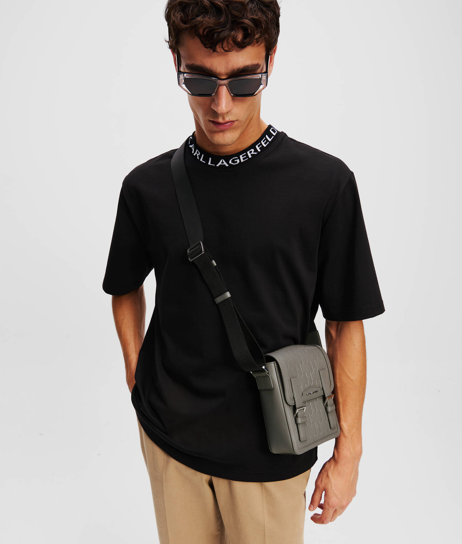 SAC BANDOULIÈRE EN CUIR K/LOOM