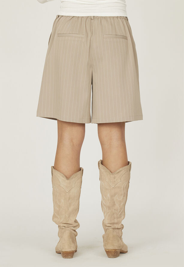 Love&Divine love1122 Sand/cream
