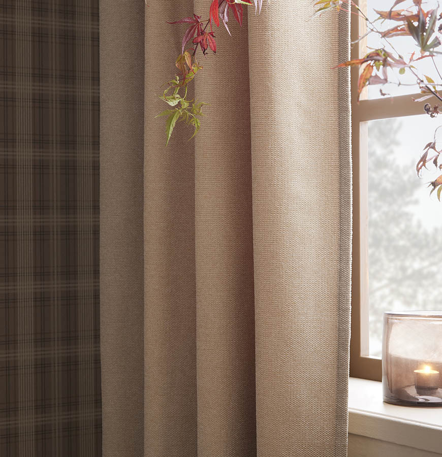 Calmo gardin 140x230 beige