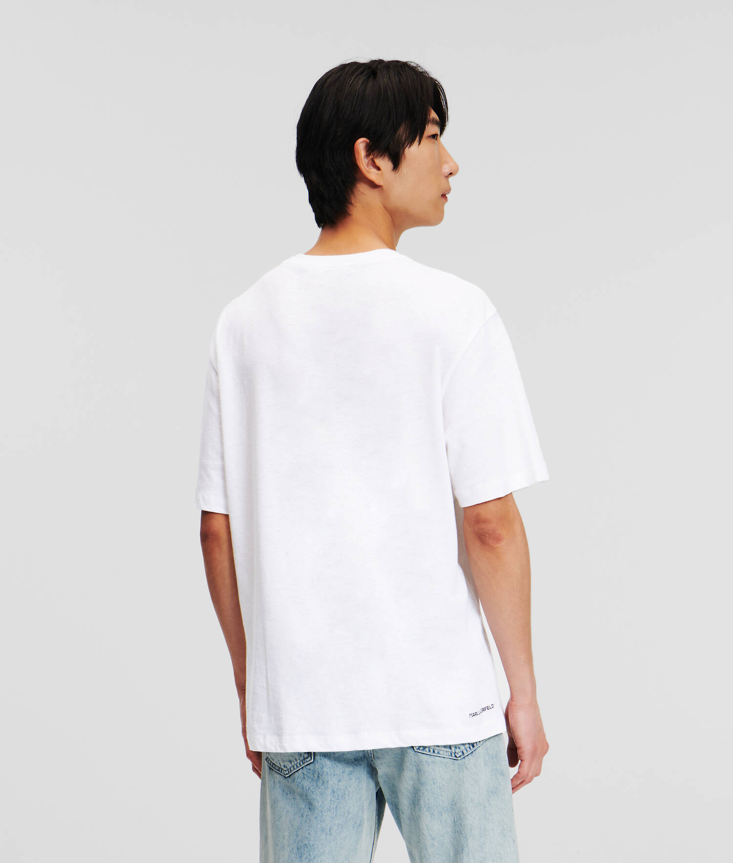 T-SHIRT À PETIT LOGO ROND