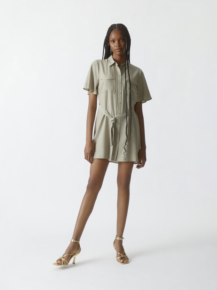 Vestido curto estilo camisa - Cáqui