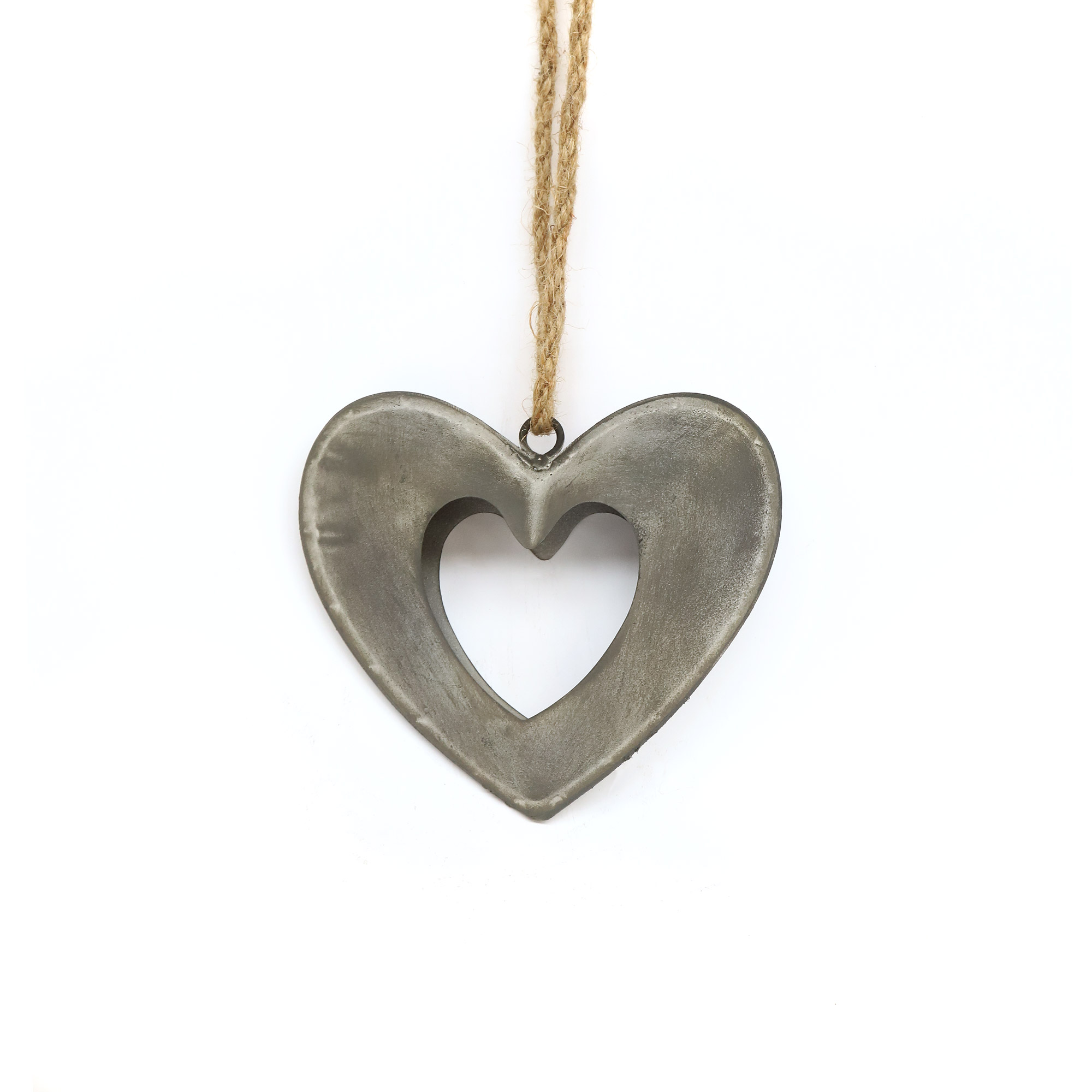 Anhänger 'Herz' aus Metall, grau, B 15,5 cm, H 13 cm, L 4 cm von fischer's lagerhaus