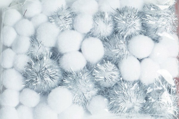 Pompon Ass.Mix 20+25+35Mm 50Stk Hvid - 12233-3301