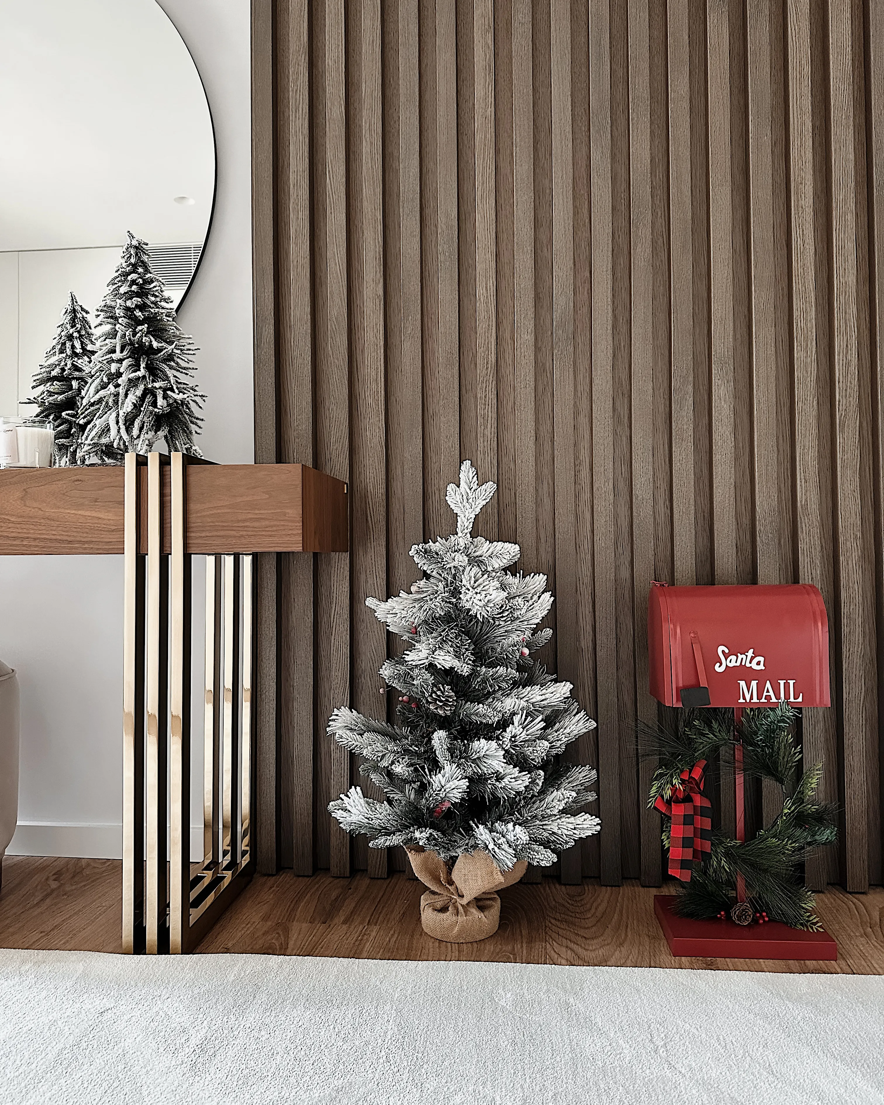 Besneeuwde kunstkerstboom LED MALIGNE 90 cm Wit