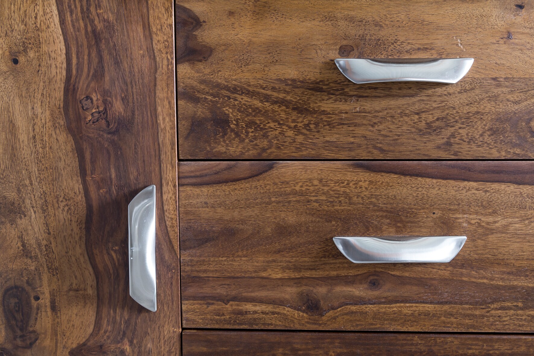 KADIMA DESIGN Rustikales Sideboard, Sheesham Massivholz, Kunstleder, 160x44x80 cm