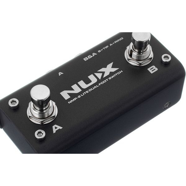 Nux Loop Core Deluxe Bundle