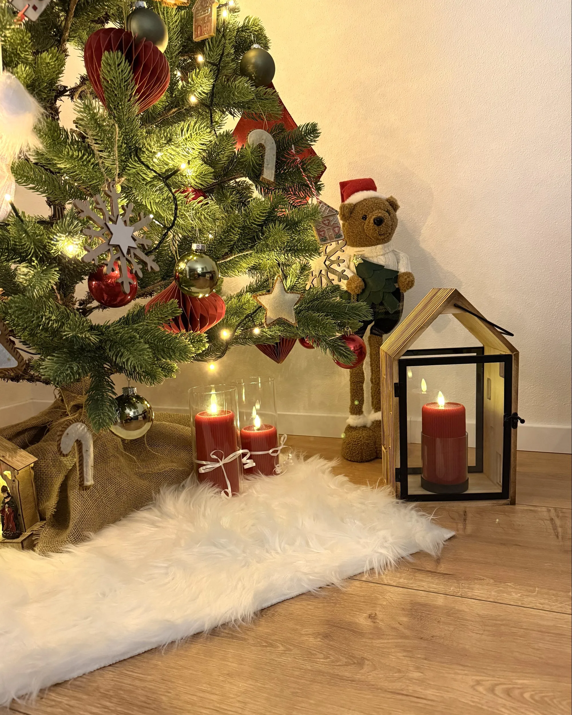 Set van 6 LED kaarsen NOISETTE 10/16 cm Rood