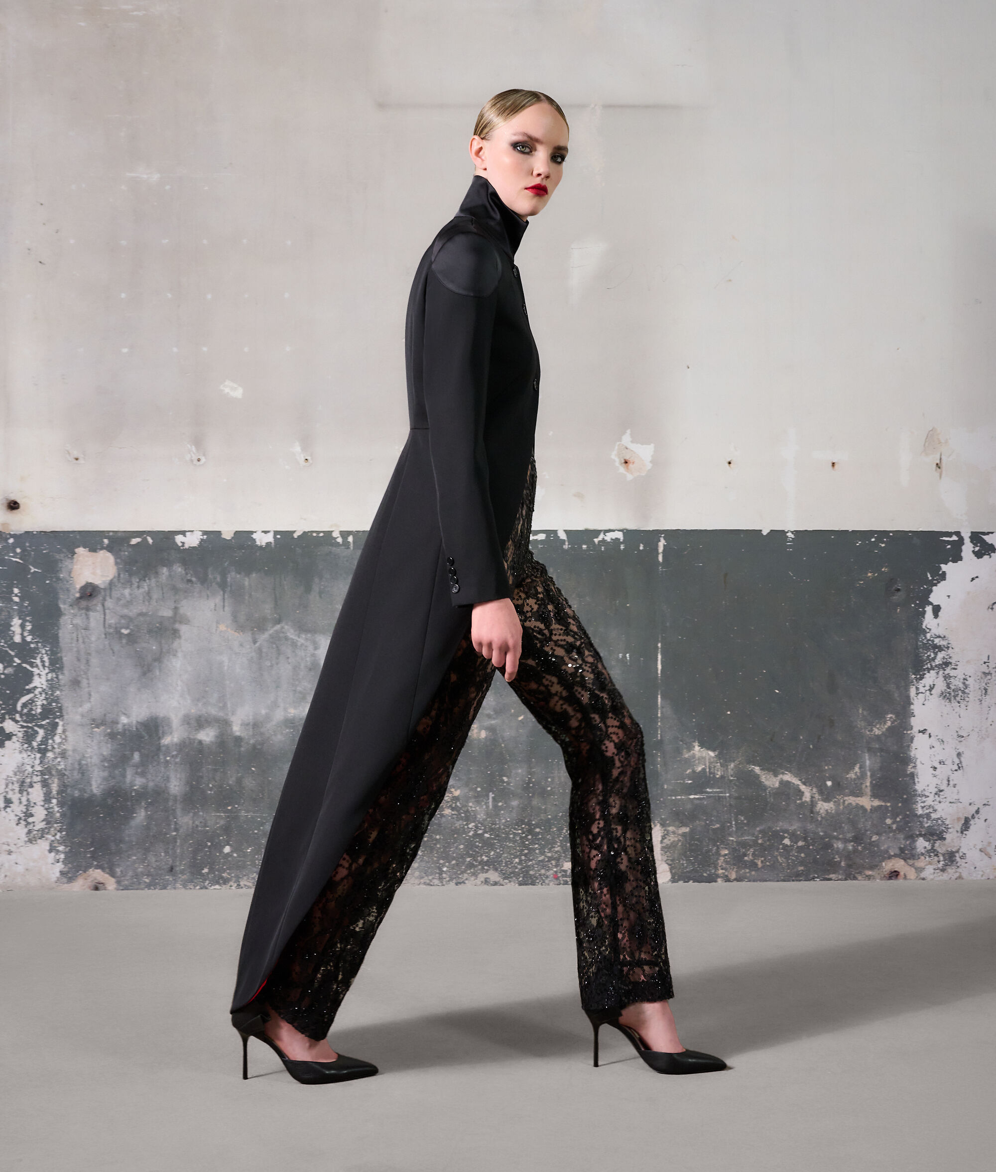 VESTE QUEUE-DE-PIE EN SATIN