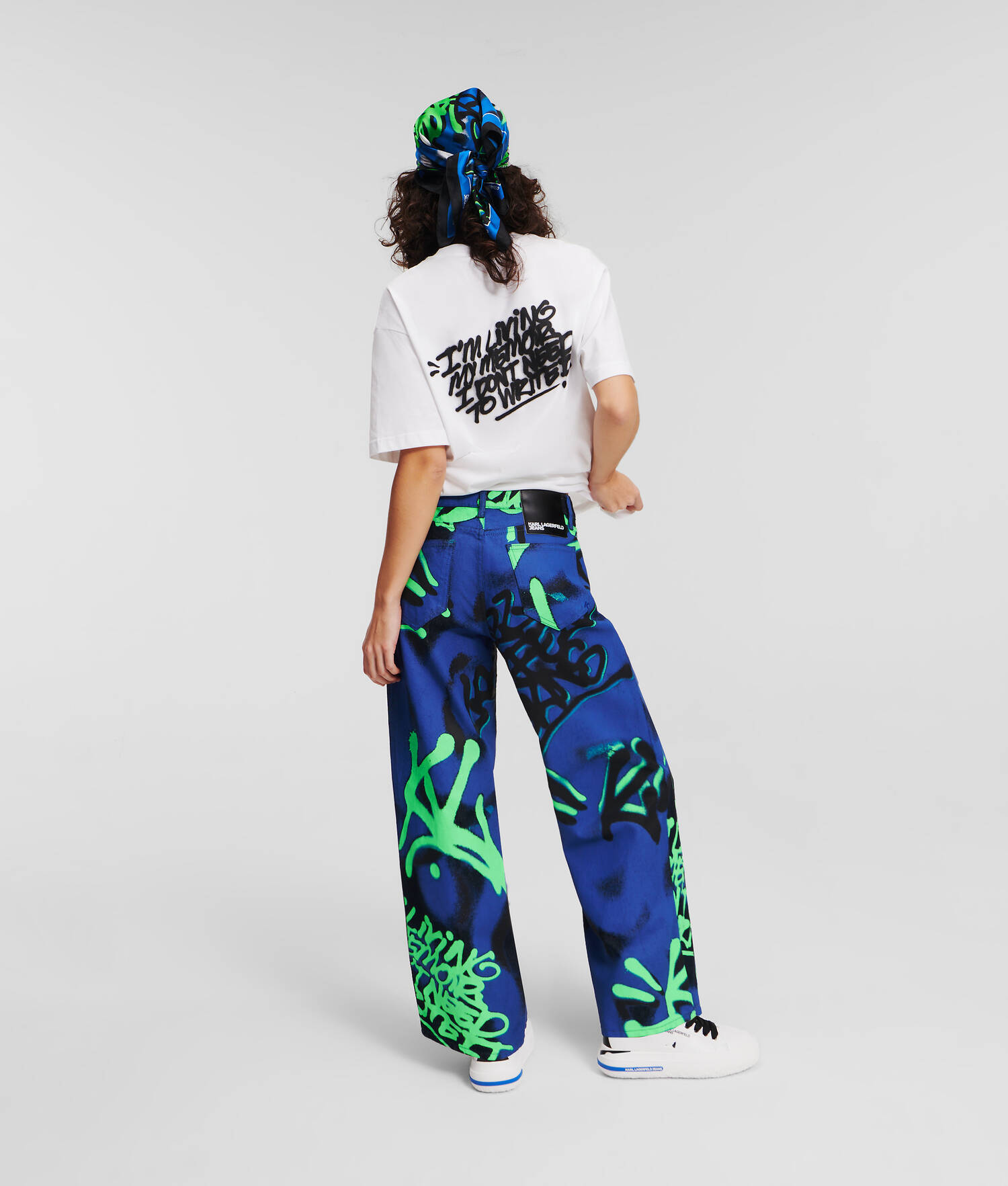 JEAN DÉCONTRACTÉ KLJ X CRAPULE2000 TAILLE MI-HAUTE