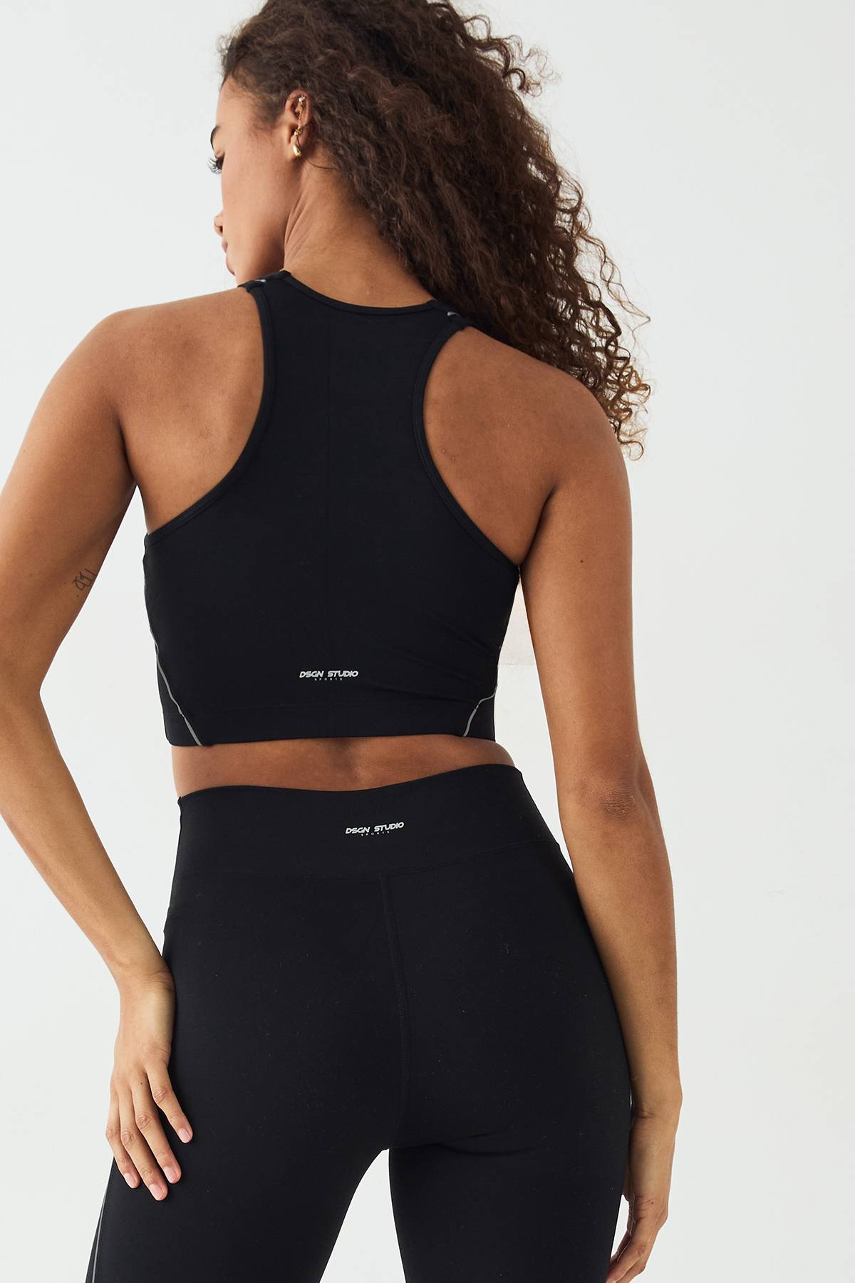 Brassière de Sport Ultra Sculptante à Liserés Réfléchissants DSGN Studio