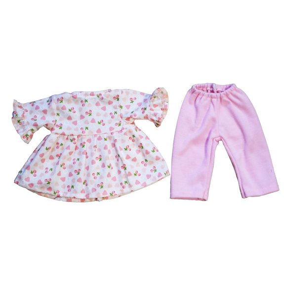 Vêtements de poupée