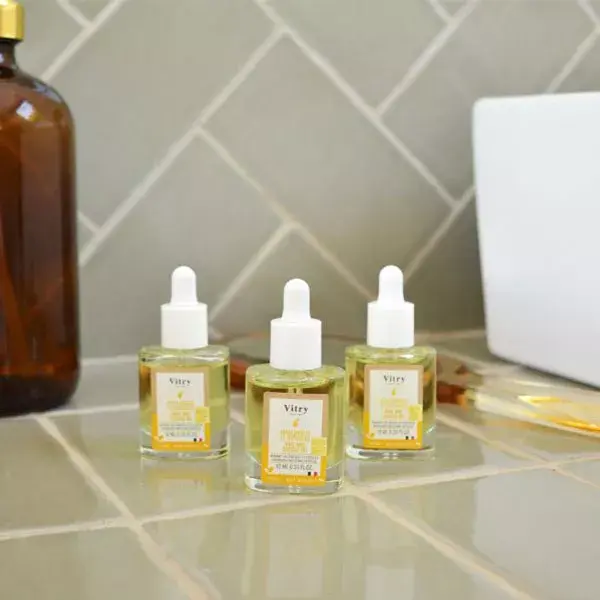 Óleo para unhas e cutículas Vitry Nail Care 10ml