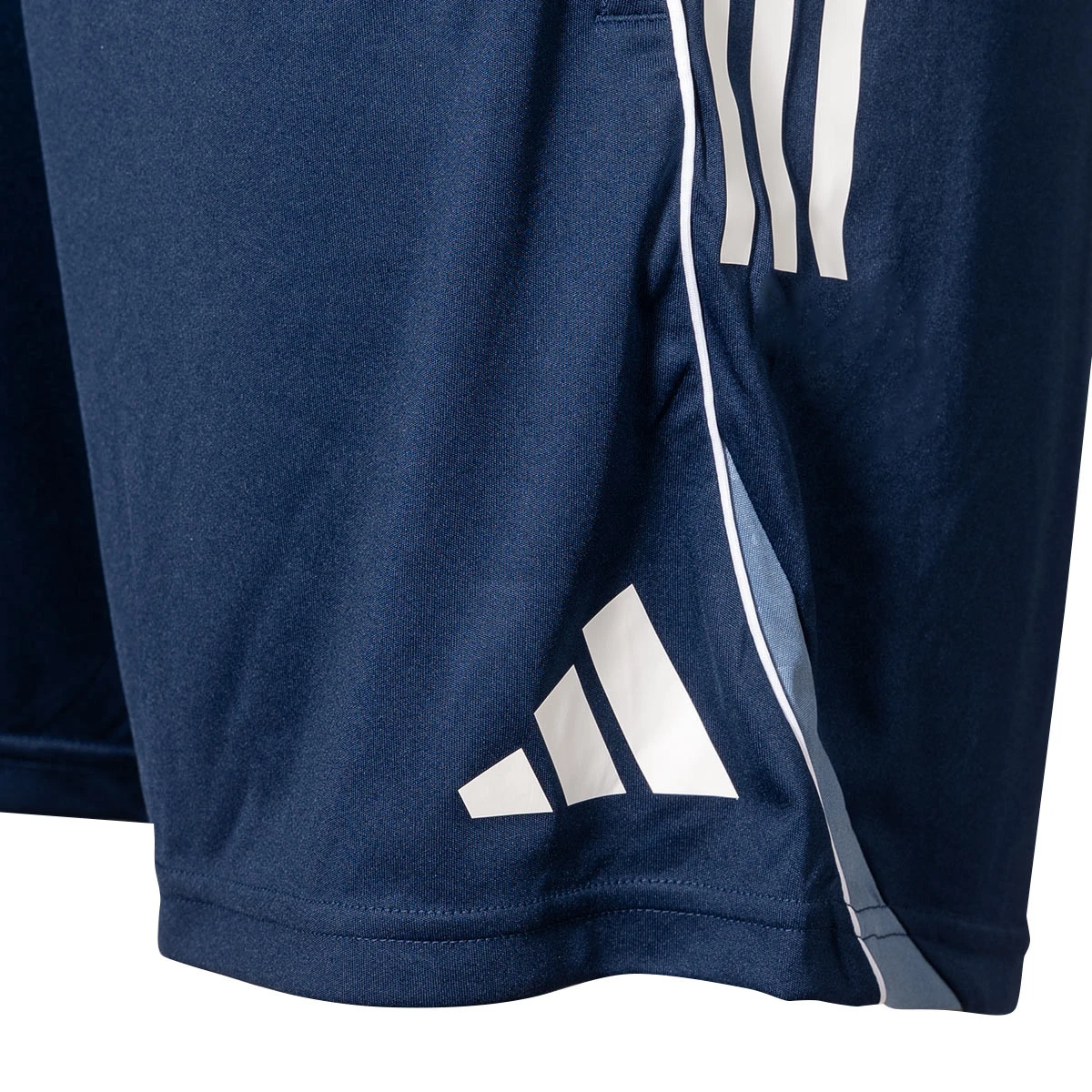 Bermudas adidas Real Zaragoza Passeio Técnico 25-26