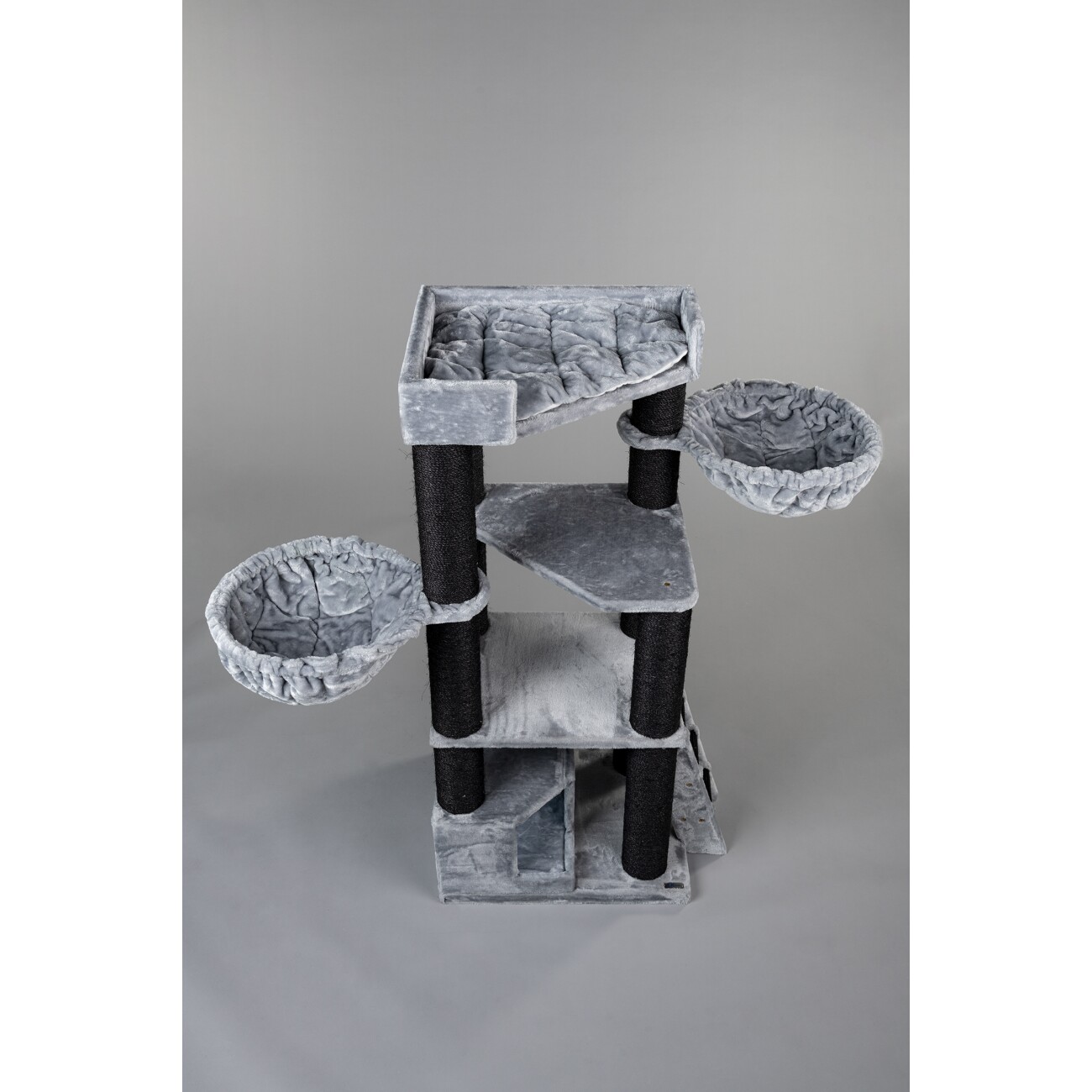 RHR Quality Kratzbaum Corner Coon schwarz/ grau