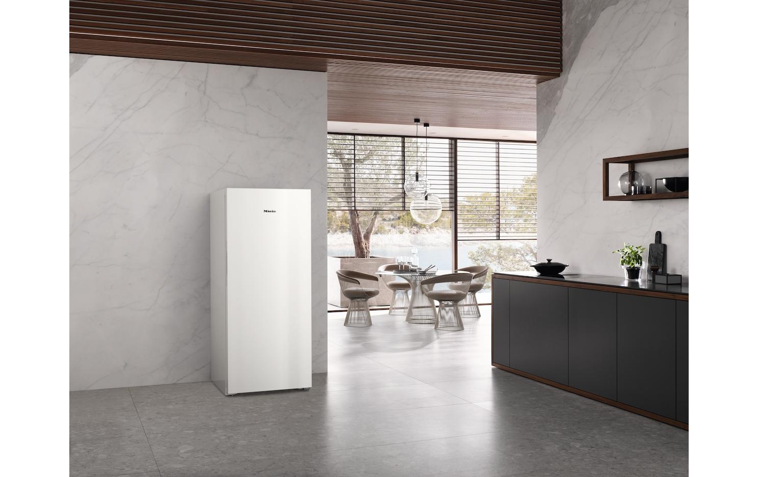 Gefrierschrank FN 4849 C Rechts<br>Freistehender Gefrierschrank