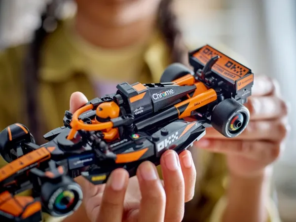 LEGO Speed Champions 77251 McLaren F1 Team MCL38-racerbil