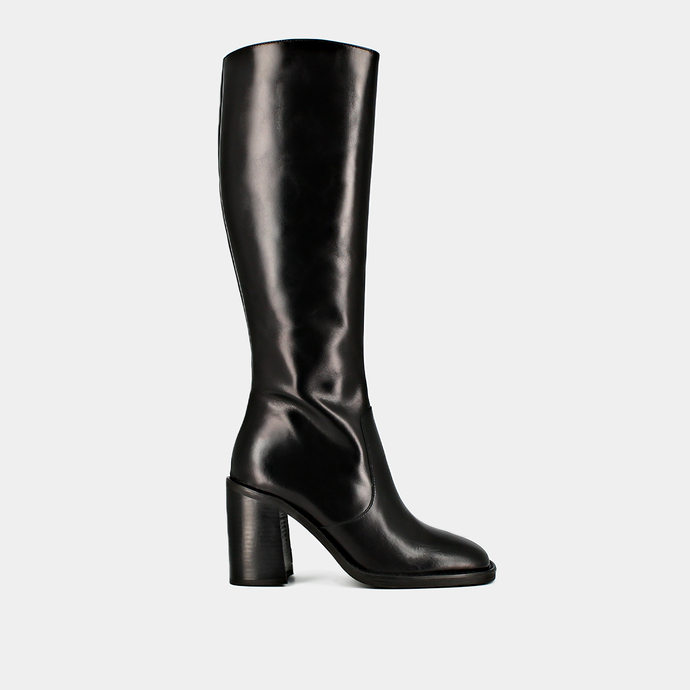 Bottes à talons et bouts carrés  en cuir noir