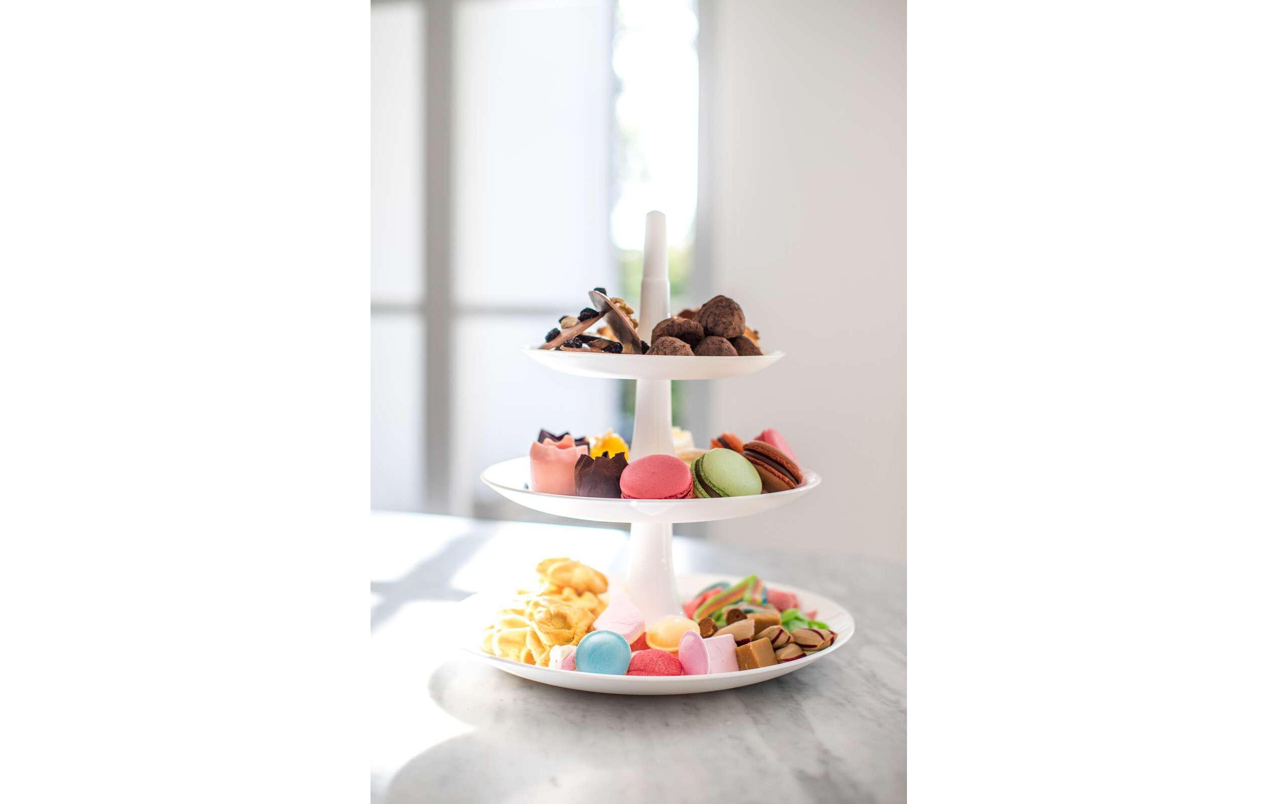 Etagere Babell L 34 cm WeissFür Gebäck und Apérohäppchen