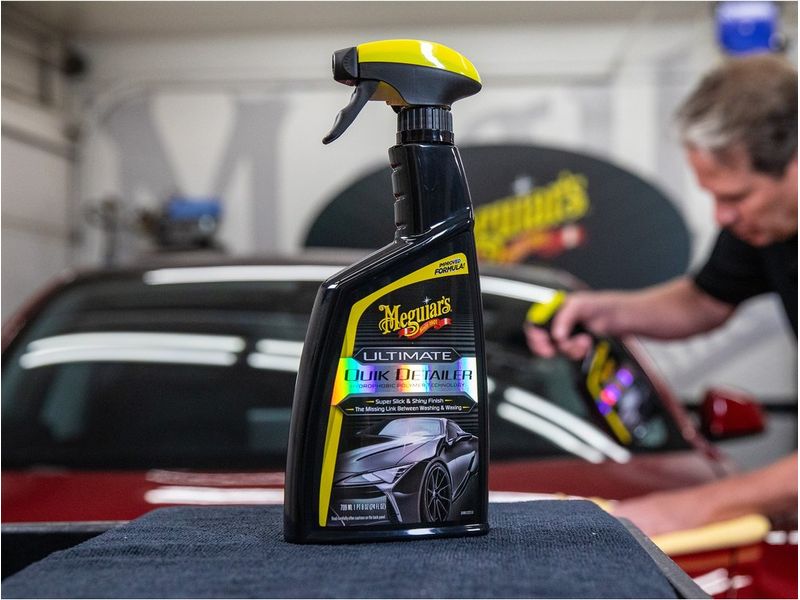 Meguiar's Ultimate Quik Detailer 709 ml Schnellreiniger mit hydrophober Polymer-Technologie