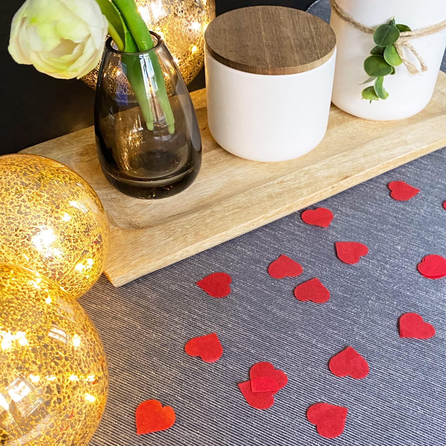 (75g) 25x25mm Konfetti Herz Streukonfetti Party Tischdeko für Valentinstag / Geburtstag / Hochzeit - Rot