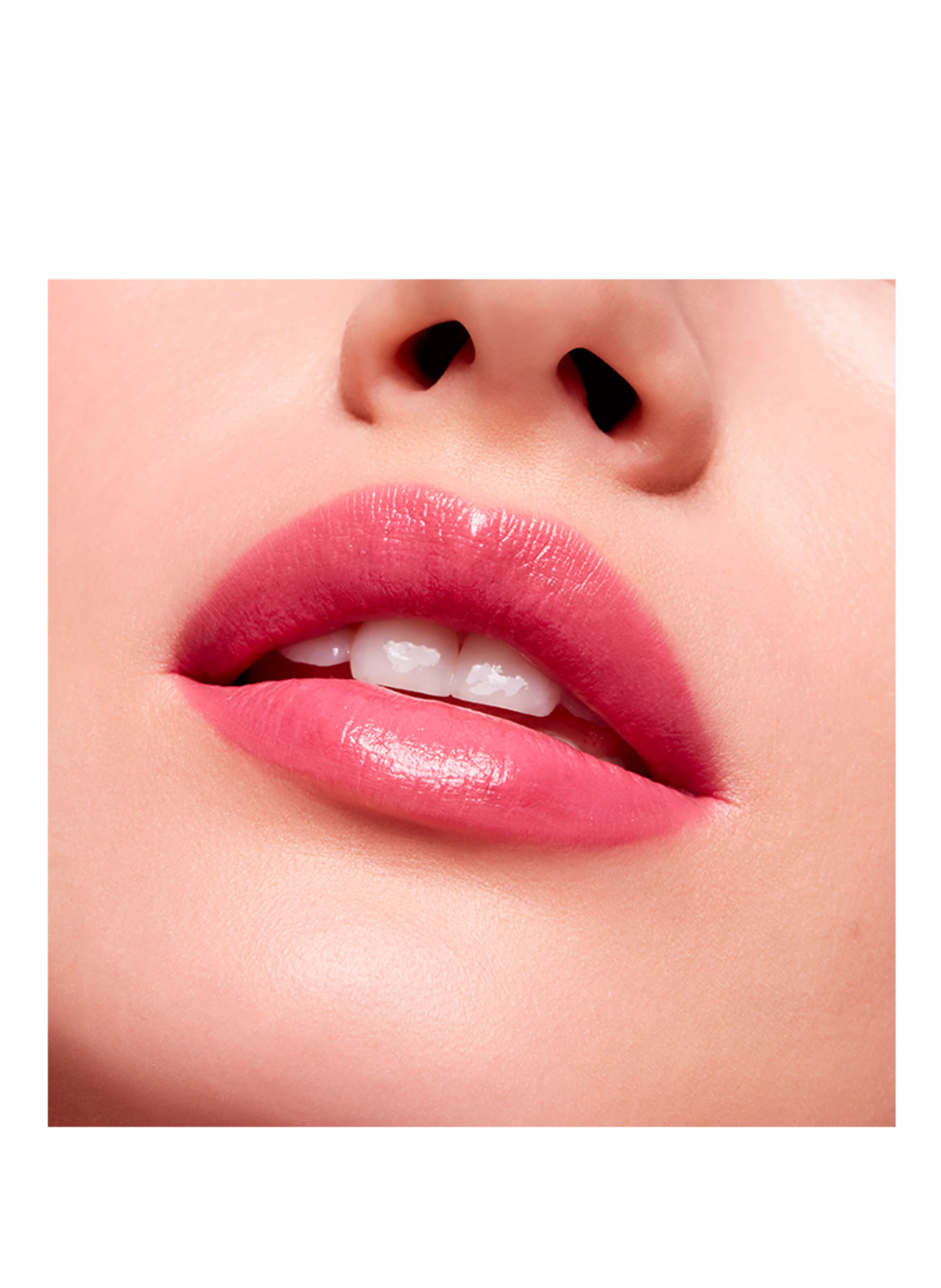 M.A.C LUSTREGLASS LIPSTICK