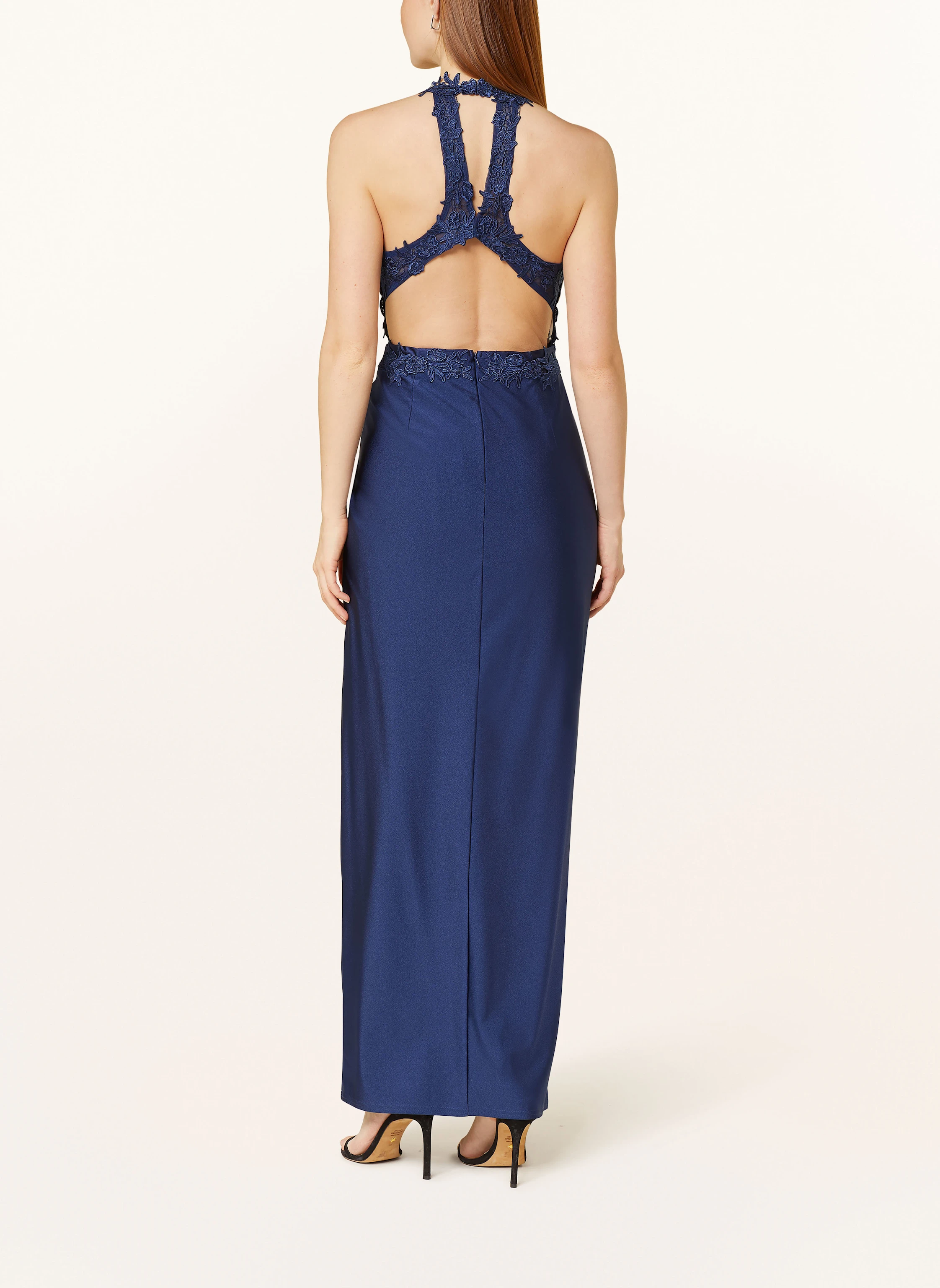 Suddenly Princess Abendkleid im Materialmix mit Spitze und Cut-out