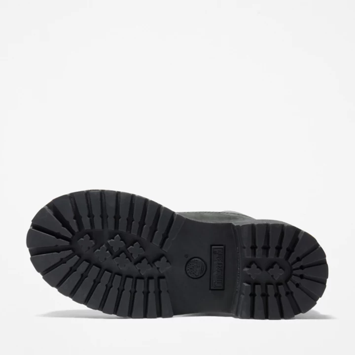 Bota Timberland Premium de 6 polegadas para jovens na cor preta.