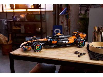 LEGO McLaren MCL39 F1® auto (42228)