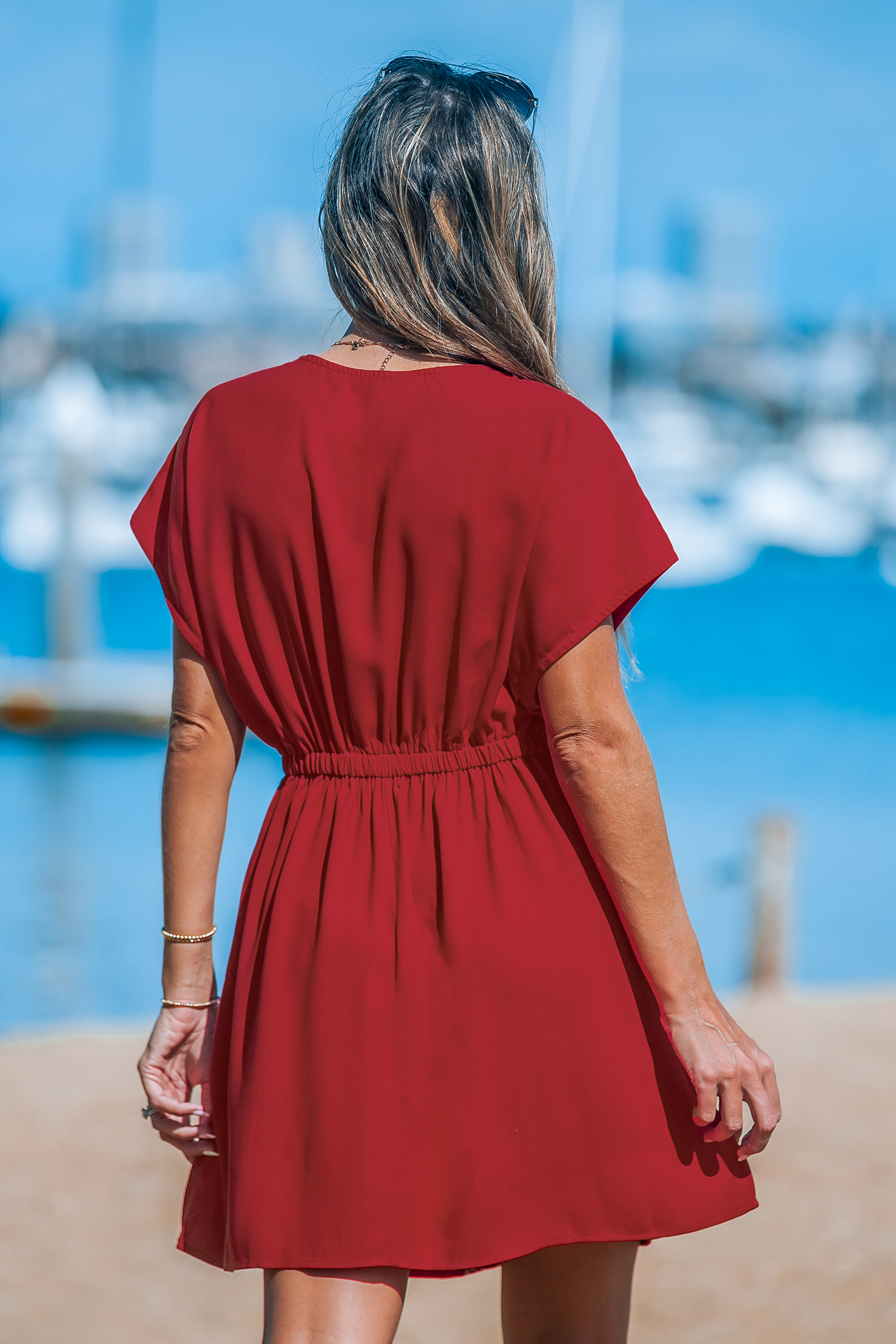 Robe cover up avec manche dolman en broderie rouge