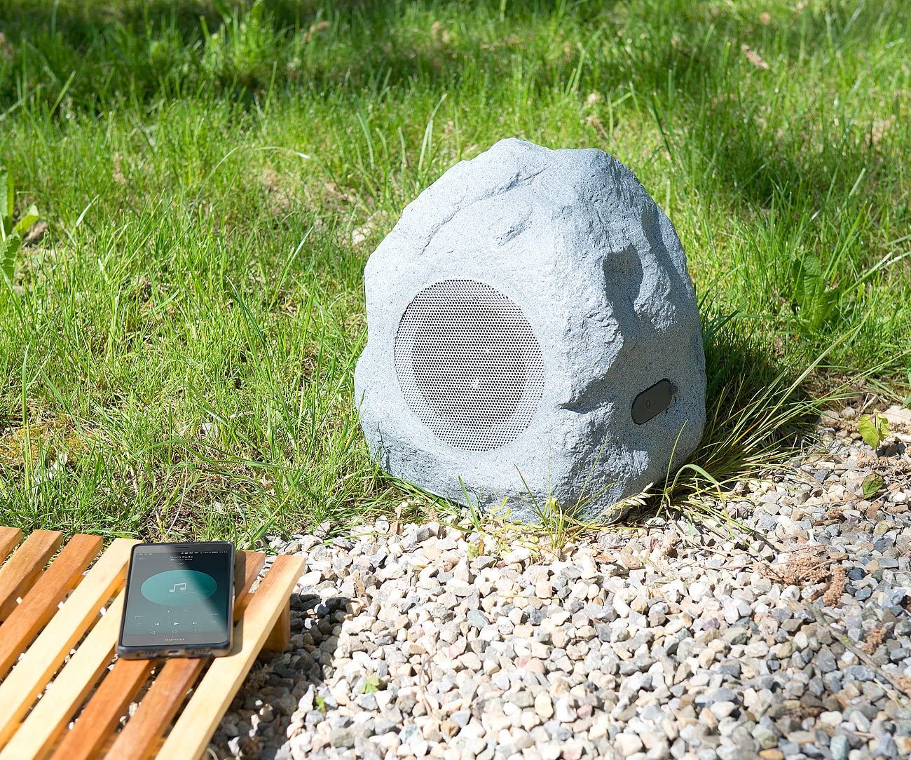 auvisio Gartenlautsprecher MSS-430.rock Garten- und Outdoor-Lautsprecher Stein-Design Bluetooth IPX4