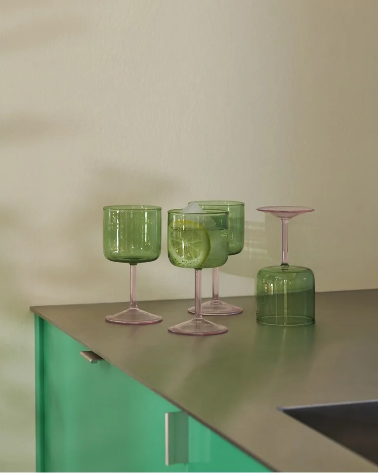 HAY - Tint Vin Glas, Sæt af 2 -Grøn og pink