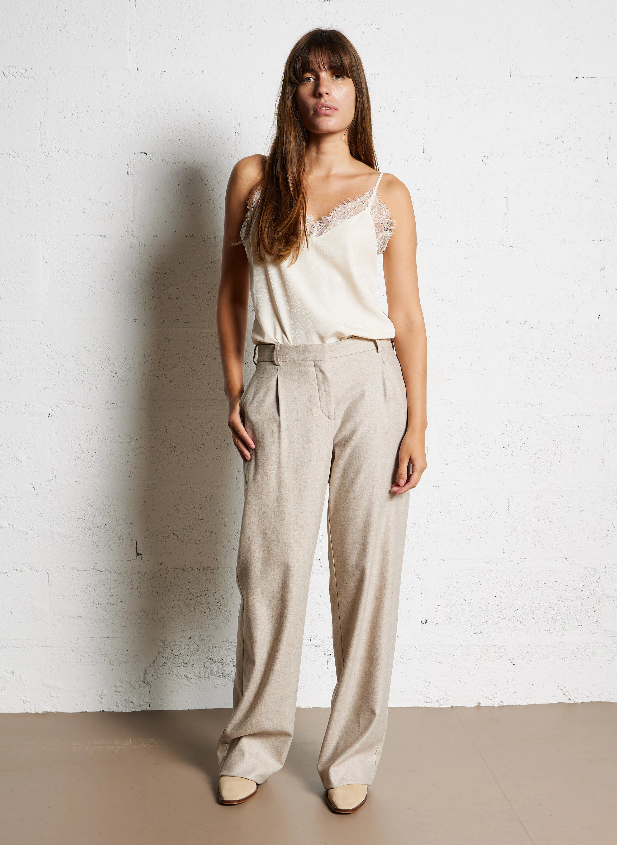 TAYLORBUBBLE - Top bretelles dentelle en soie| Blanc
