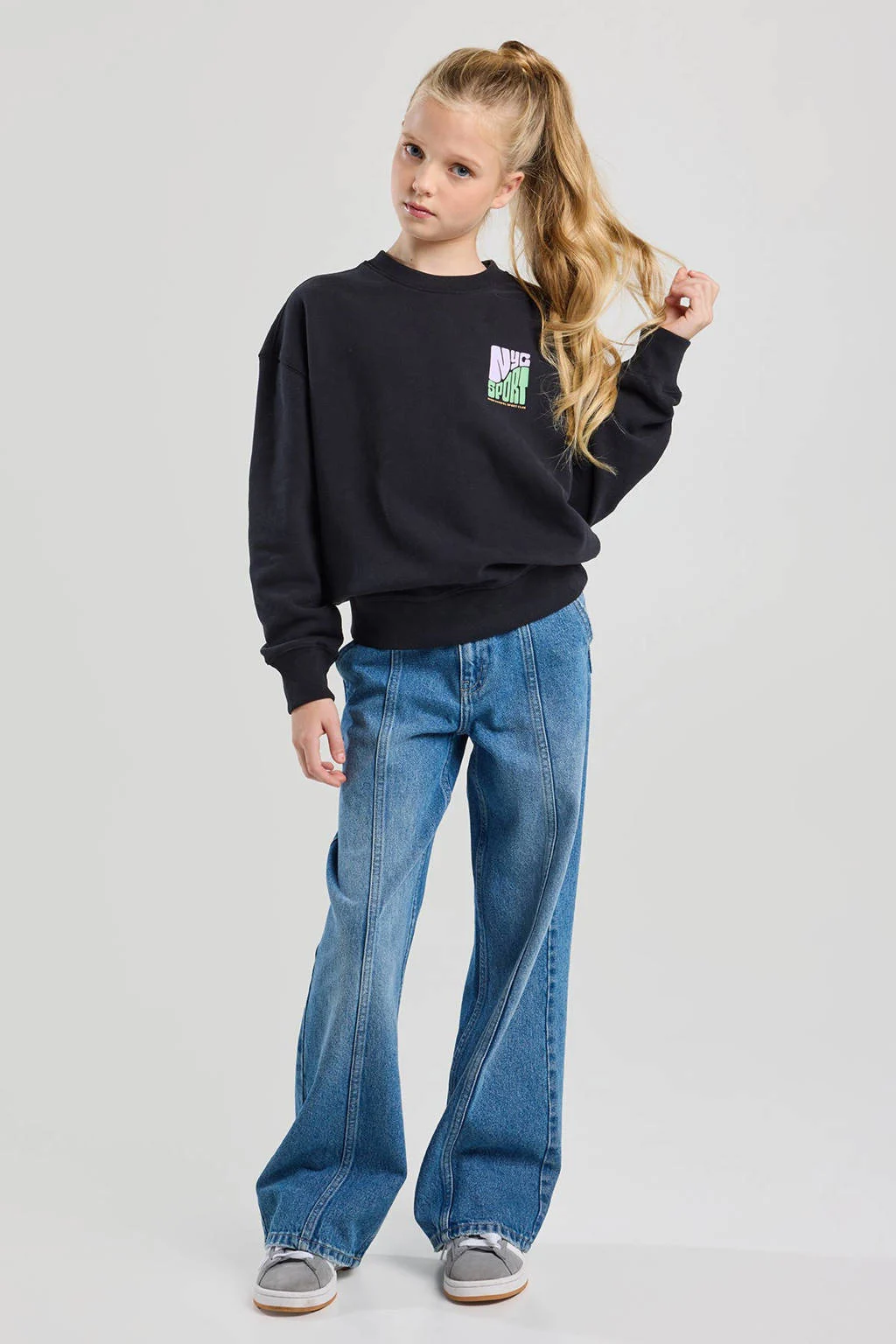 America Today sweater zwart
