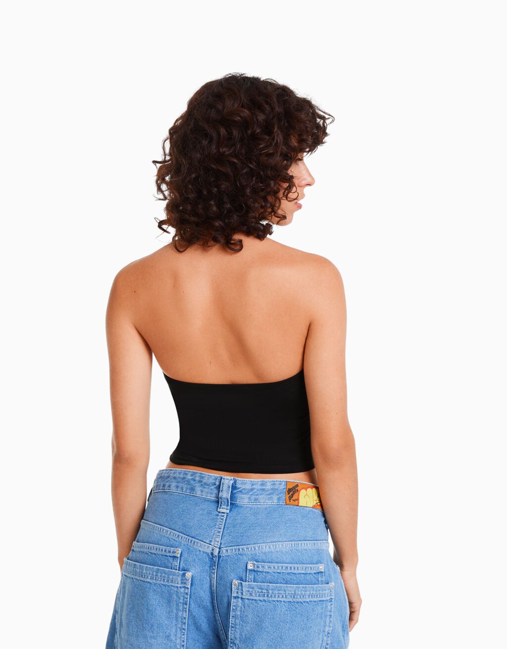 Camiseta com alças cruzadas