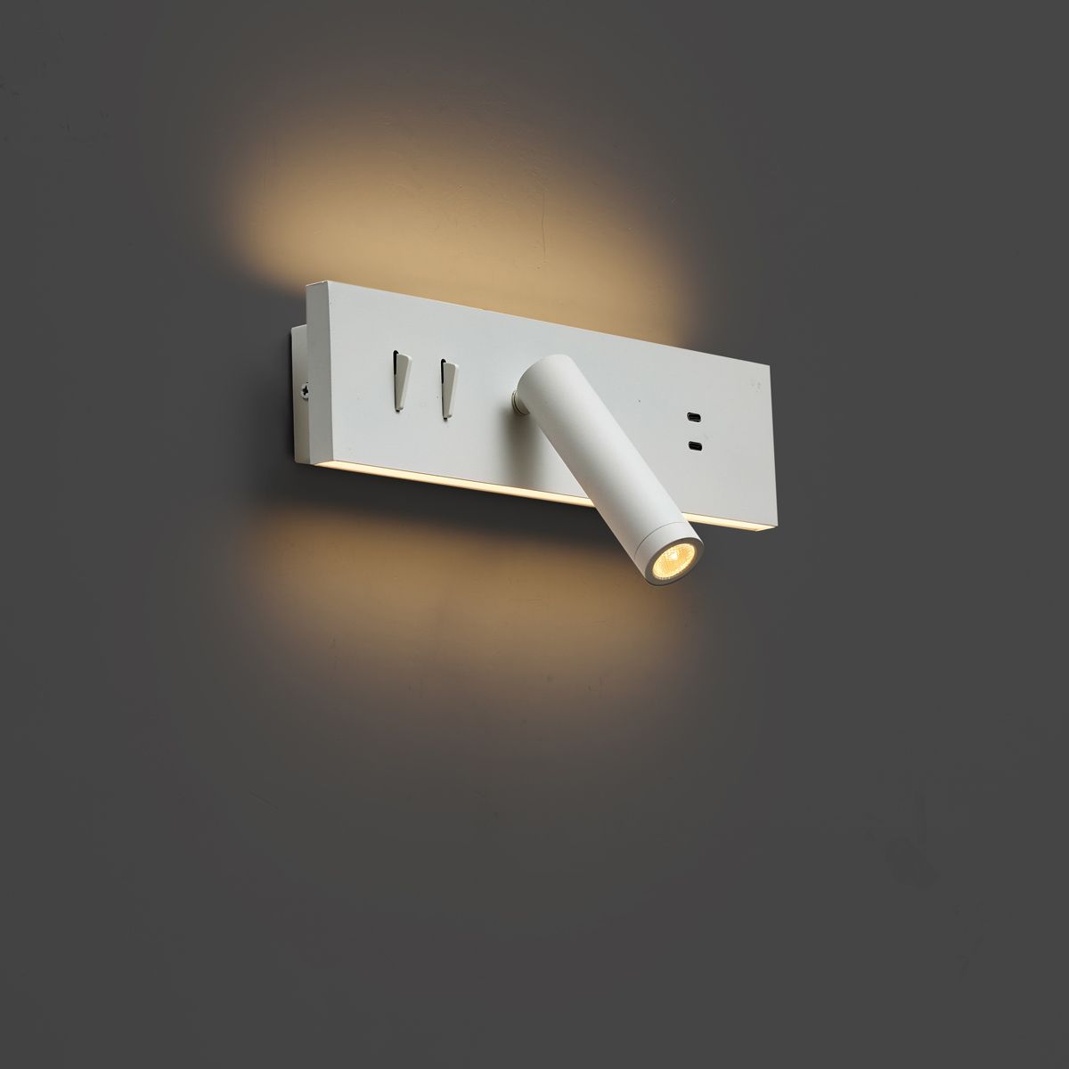 Moderne wandlamp wit verstelbaar met USB-C incl. LED - Modric