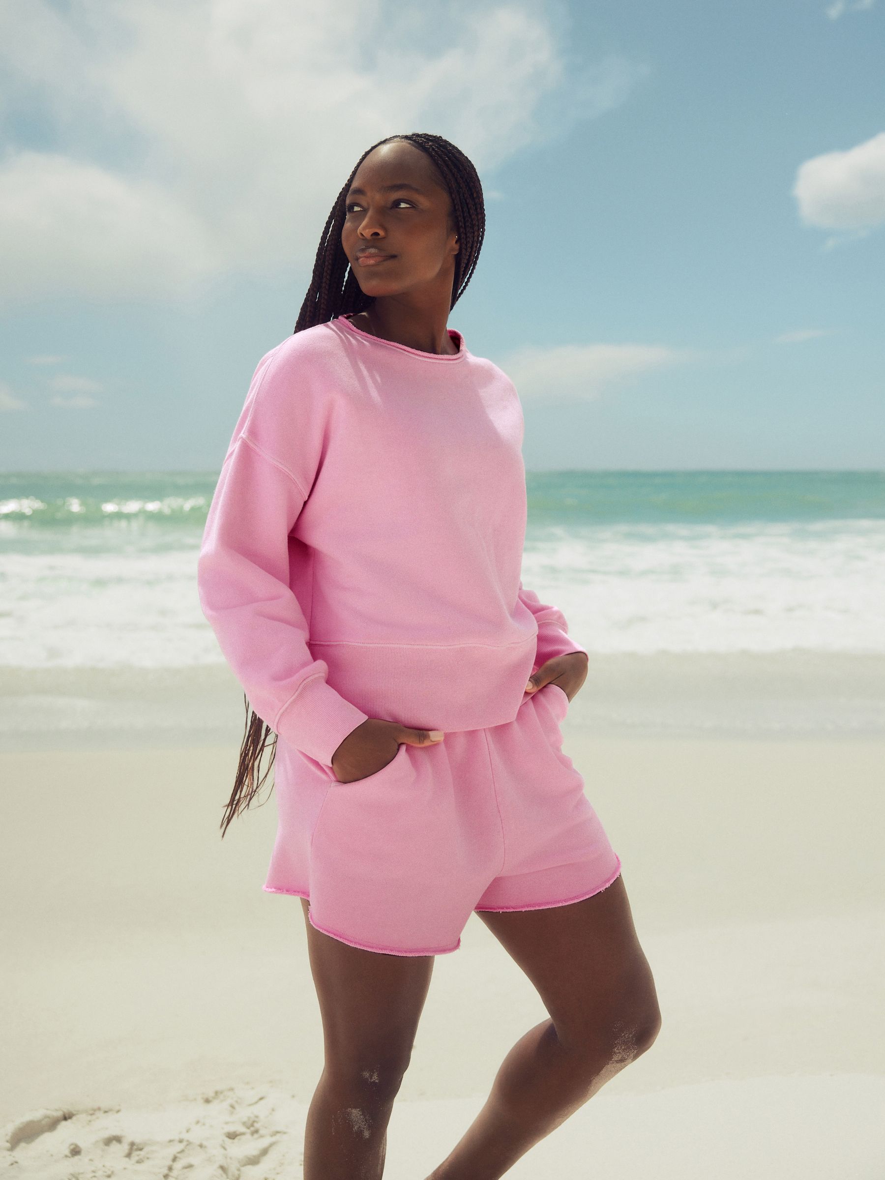 Roze bloemetjes - Sweatshirt met wassing, ronde hals en ongelijke zoomafwerking van katoen