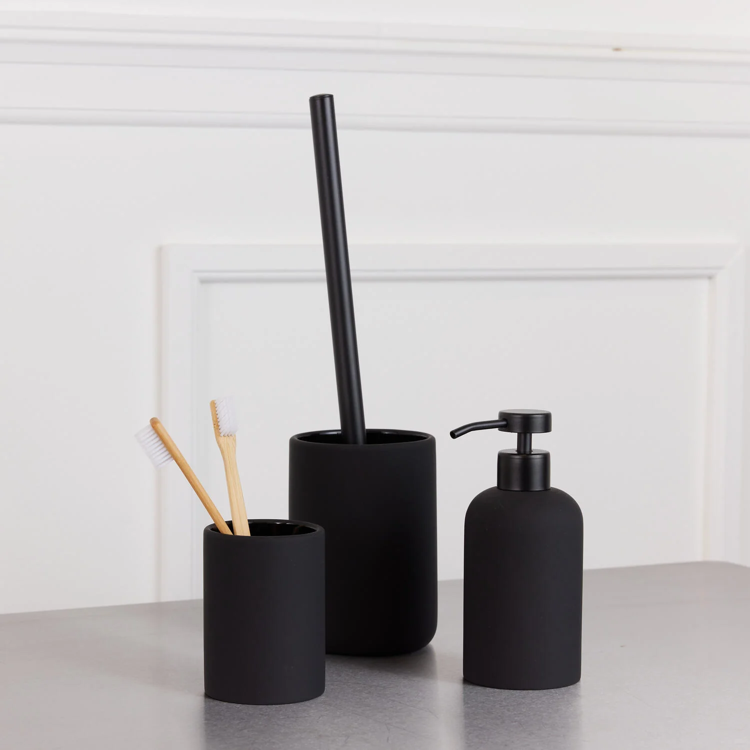 Bahne Interior  Ceramic Smooth toiletbørste - sort