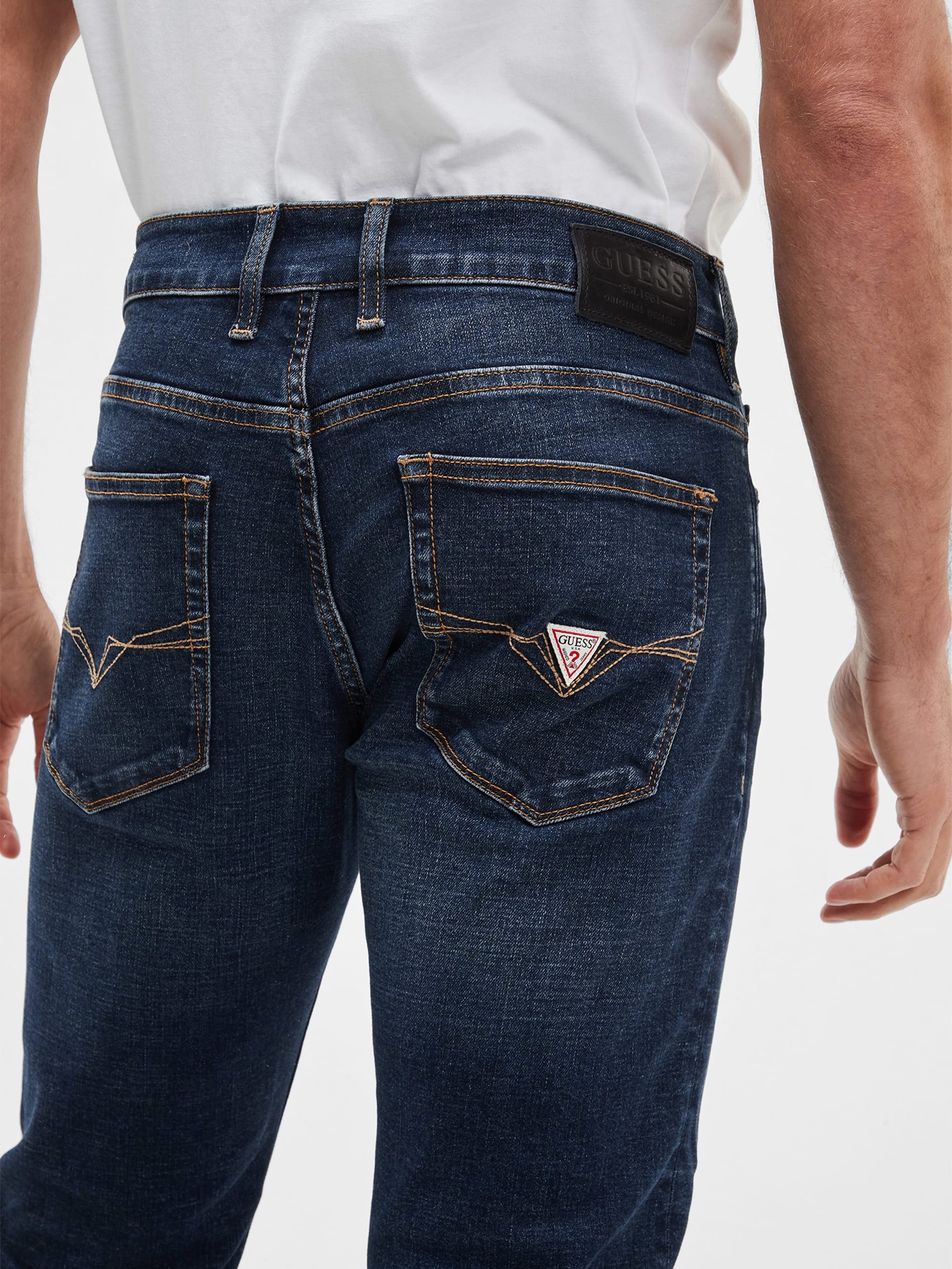 Calça jeans reta ecológica