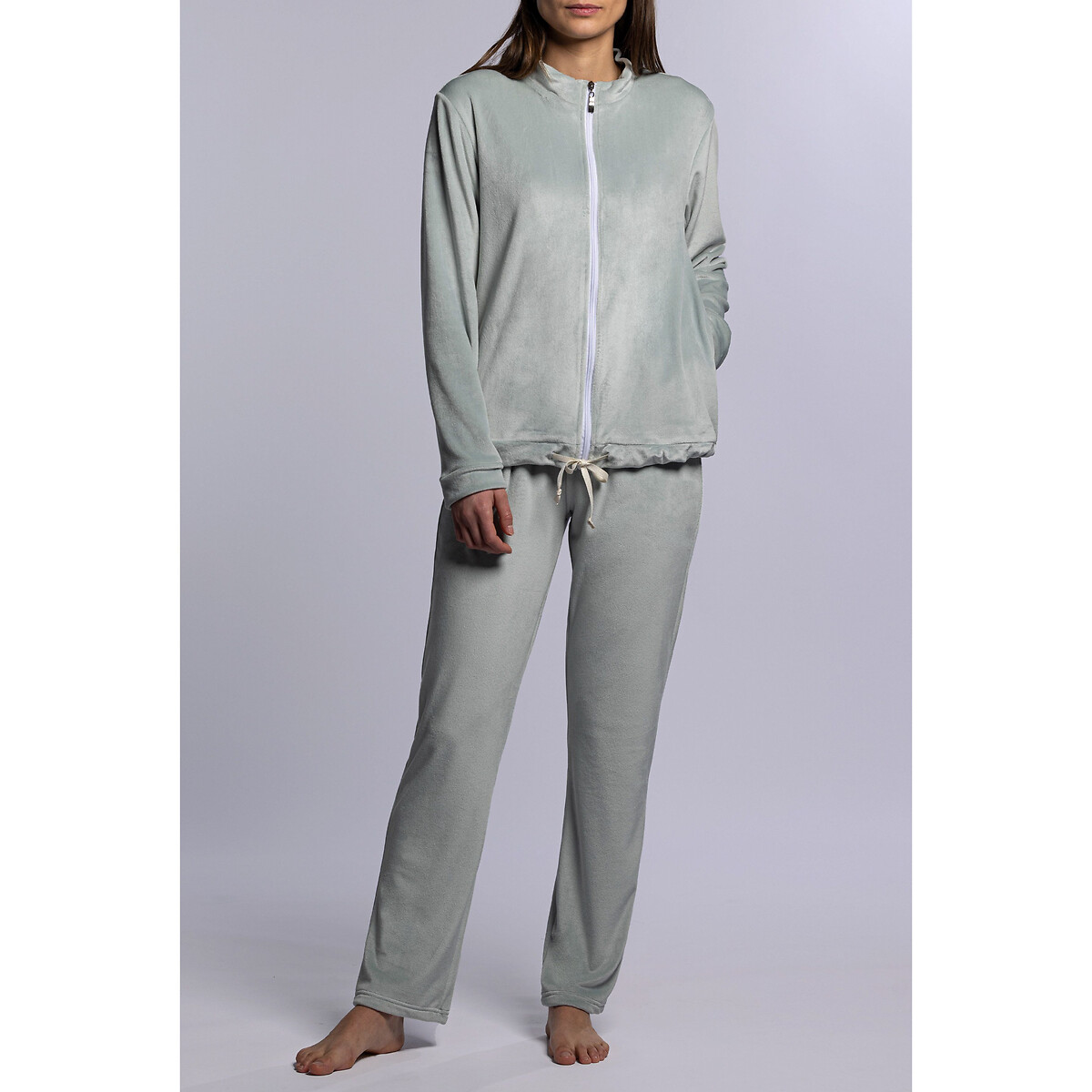 TECCIA<br>Pijama de veludo One