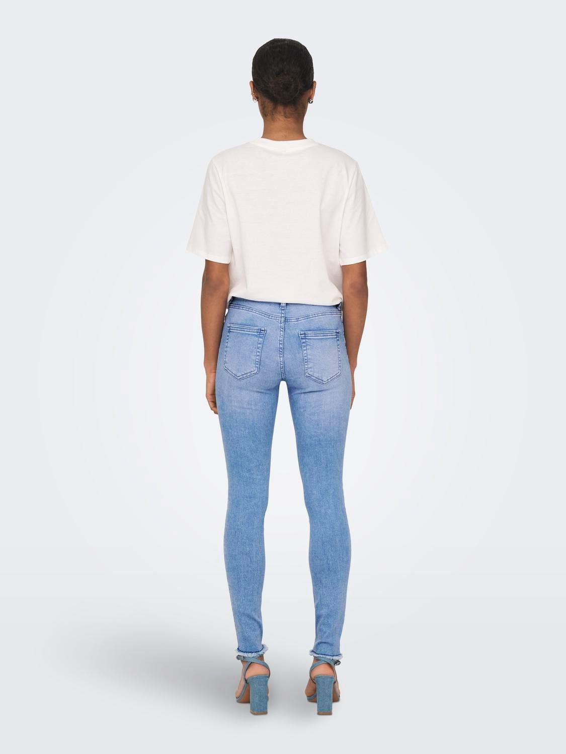ONLBLUSH Mittlere Taille Skinny Fit Jeans Light Blue Denim
