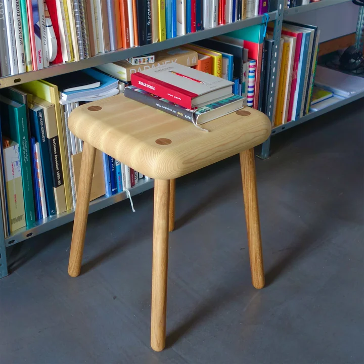 Auerberg - Holzkissen Hocker, Esche geölt / Eiche geölt