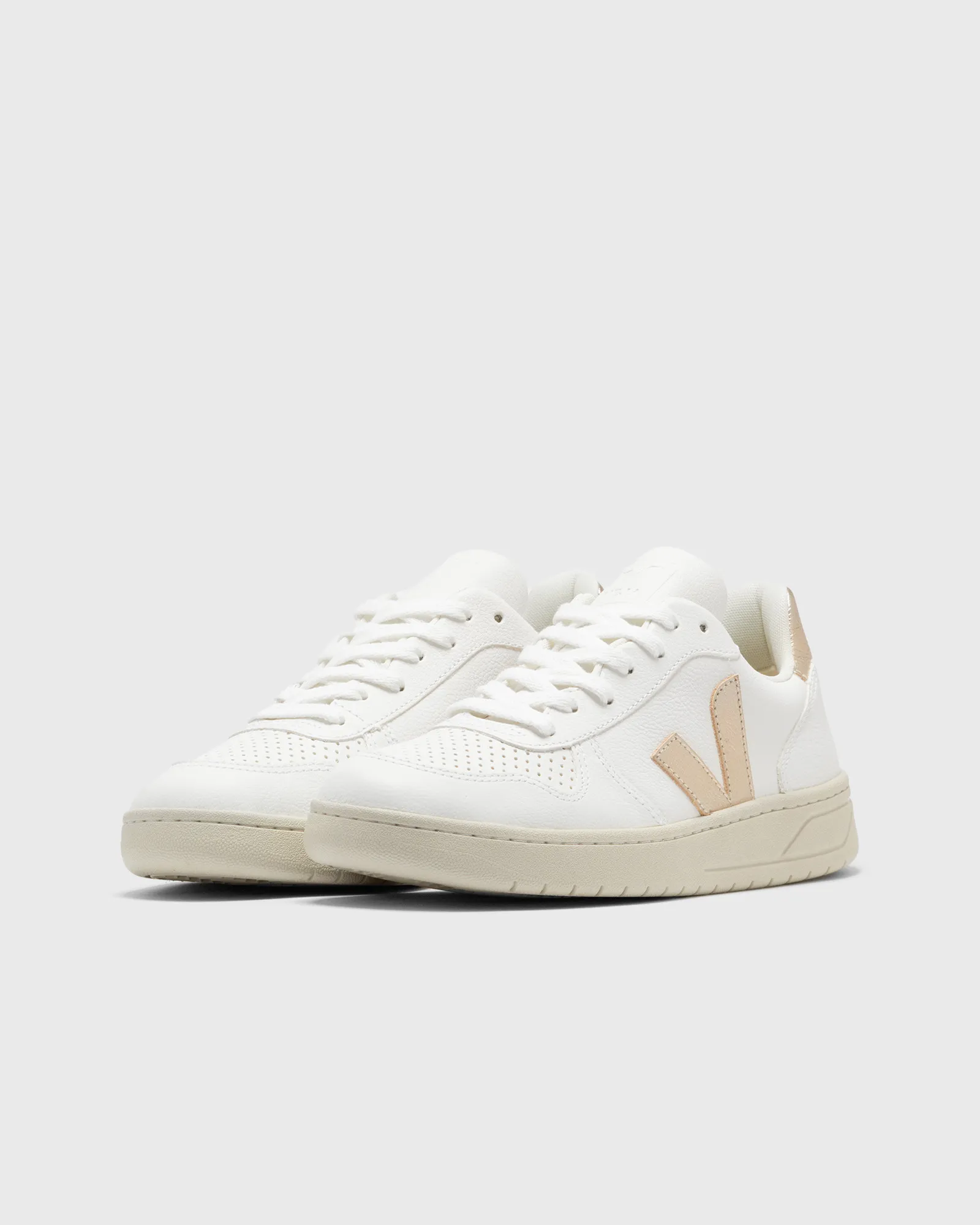 Veja V-10 CHFREE