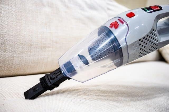 Dirt Devil 2-in-1 Akku Staubsauger DD9007 - Stielstaubsauger 105W - Kabelloser Staubsauger mit Wandmontage - bis zu 38 minuten Akkulaufzeit - Beutelloser Bodenstaubsauger - Rot
