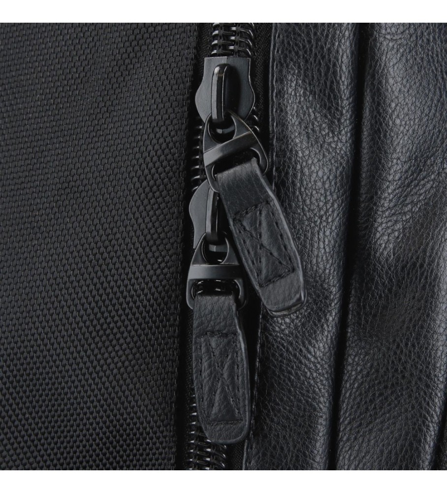 Bolsa preta Pepe Jeans Egham