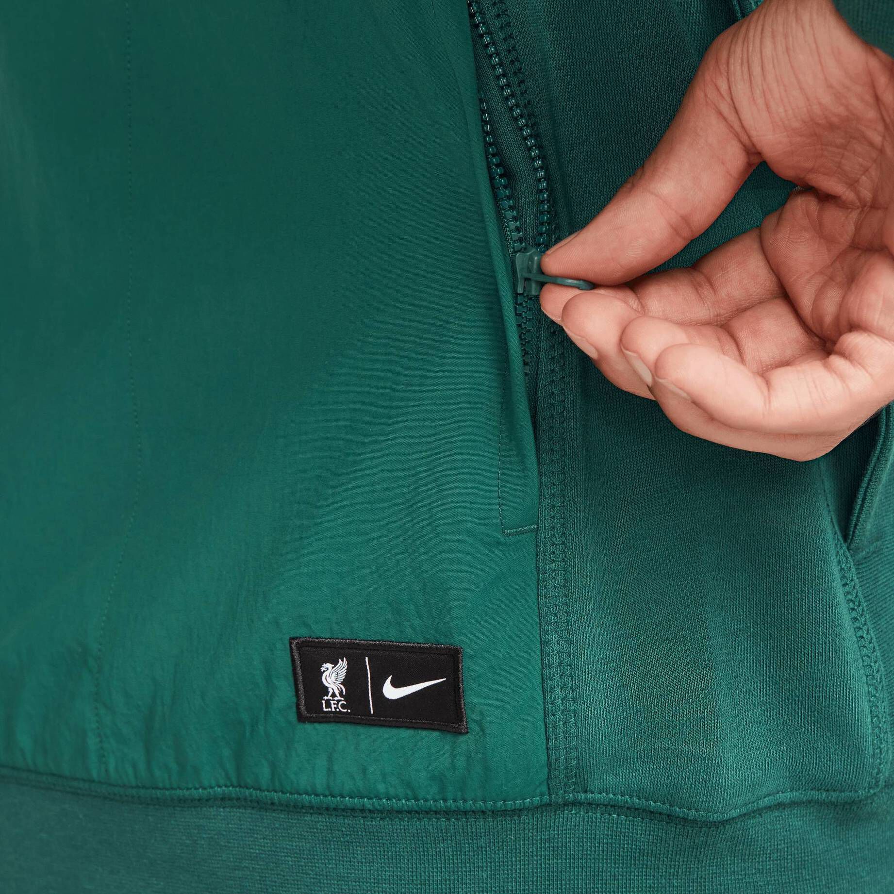 Nike| Herren Fußballhoodie LIVERPOOL FC