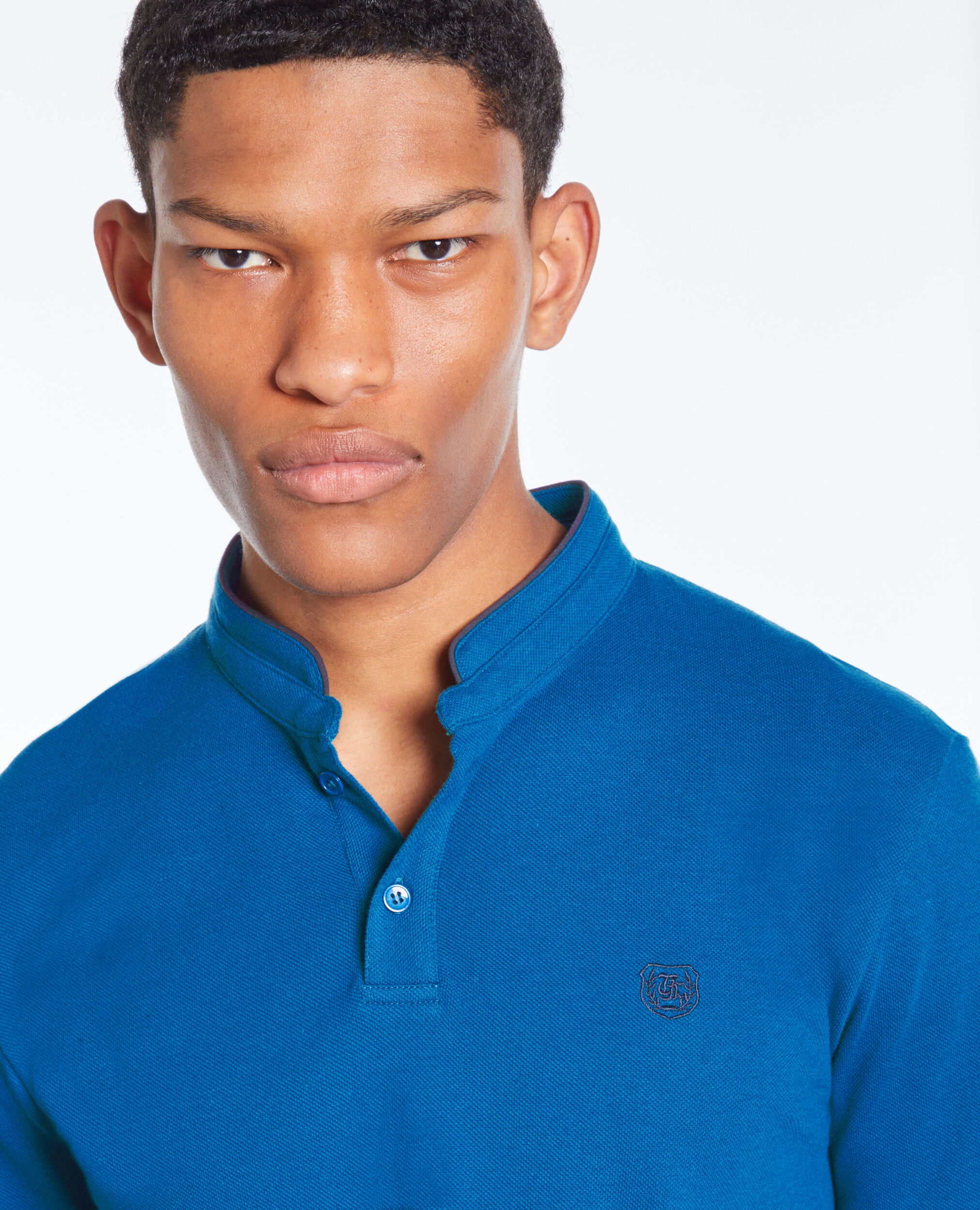 Polo bleu en coton