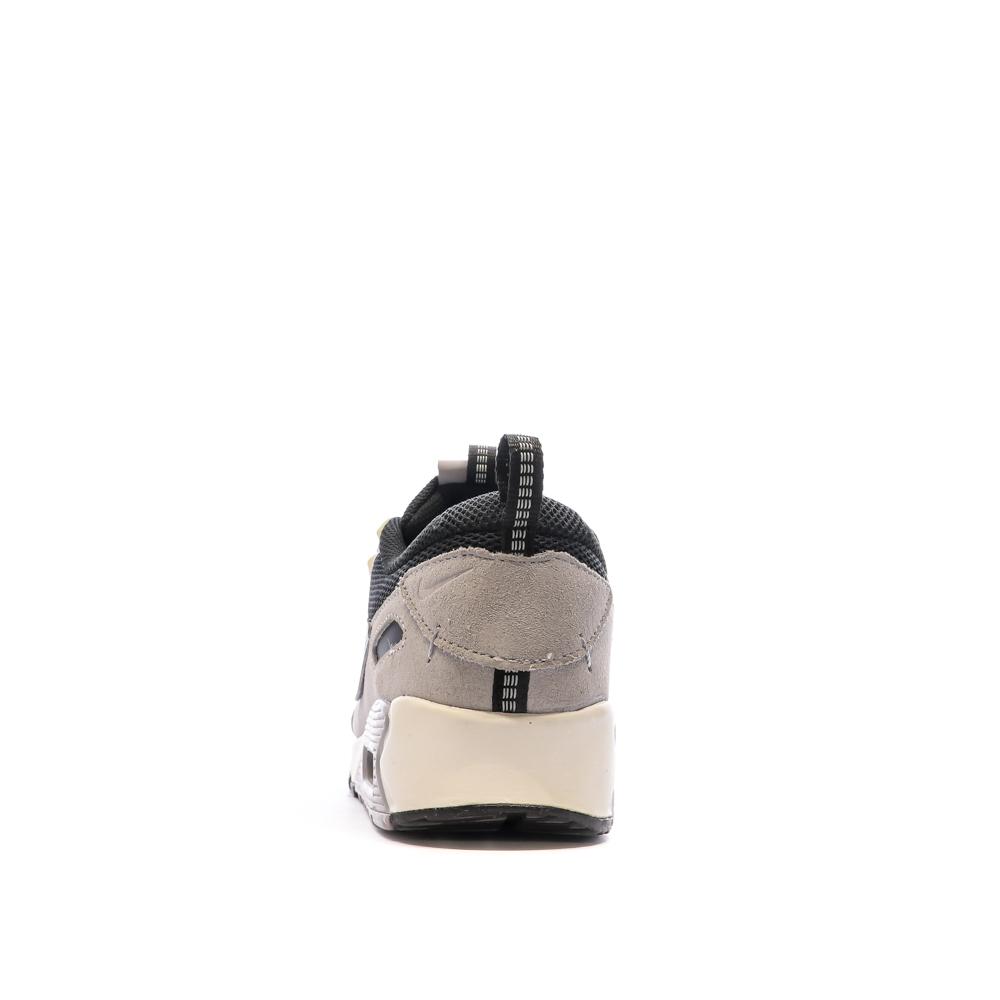 Nike Baskets Grises/Noires Femme Nike Air Max 90