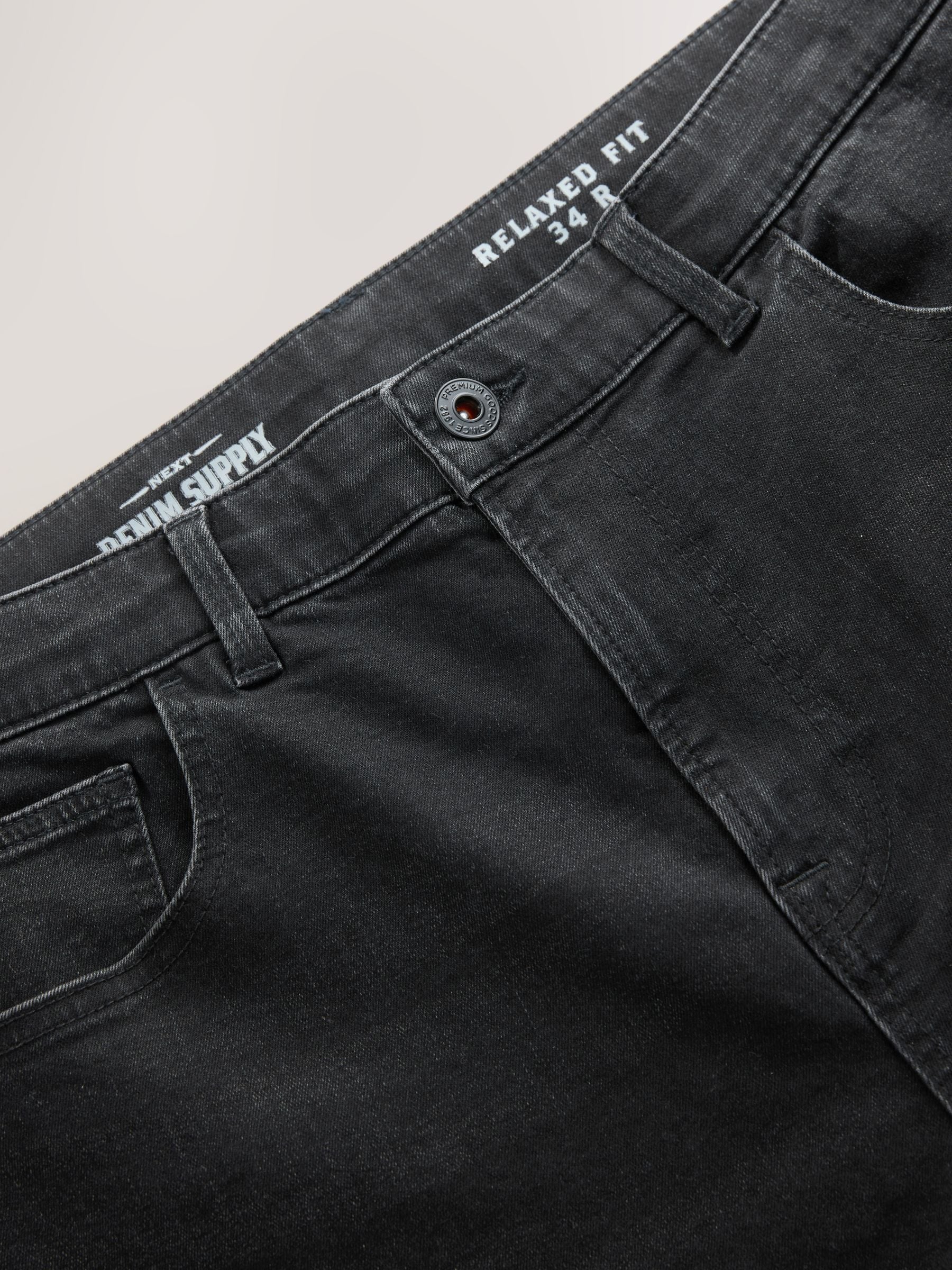 Zwarte wassing - Klassieke stretchy Jeans met relaxed fit