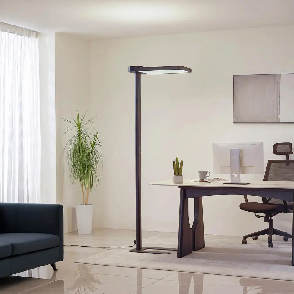 Qazqa professional vloerlampen guzo zwart geïntegreerde led